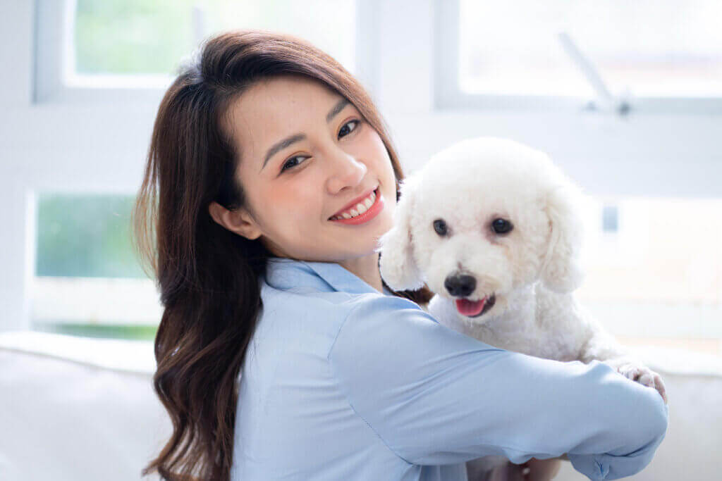 반려인 강아지 유대 행복한 반려생활 건강한 눈 관리